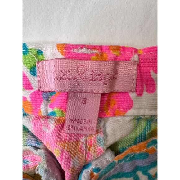 Lilly Pulitzer Girls Shorts in Floral Classic Lilly Print Cotton, Size 8 - Picture 3 of 6